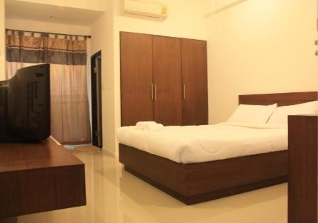 Sukontha Mansion Hotel Nakhon Pathom Exterior photo