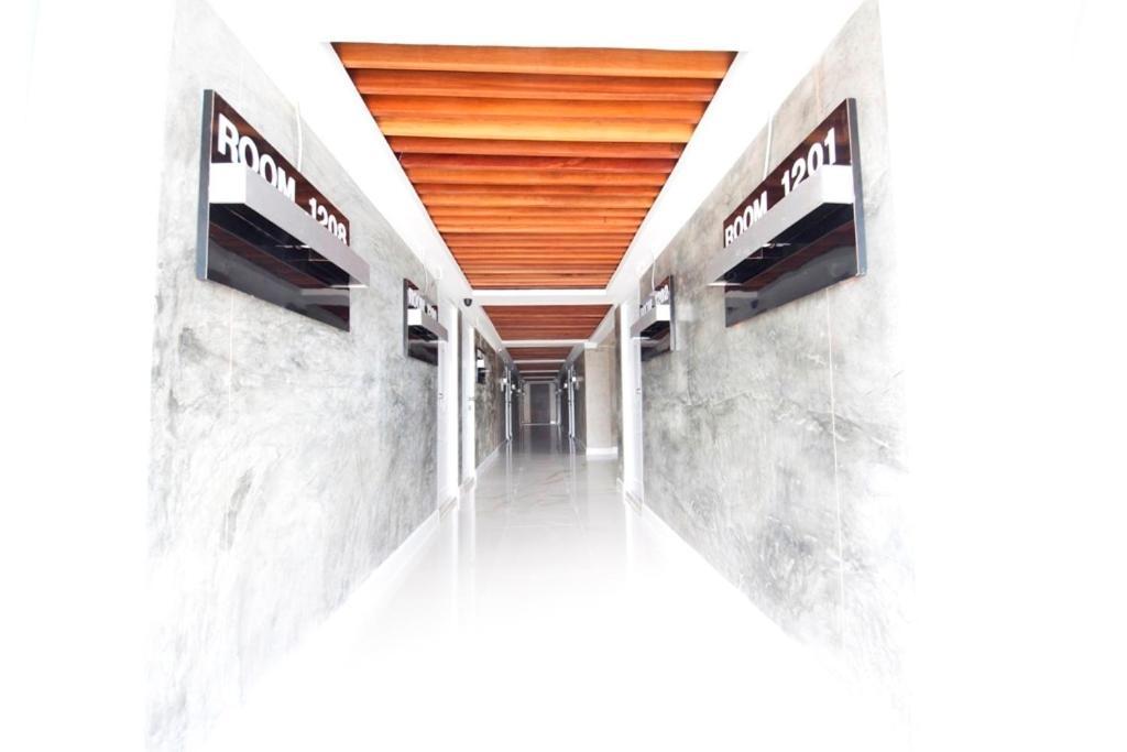 Sukontha Mansion Hotel Nakhon Pathom Exterior photo